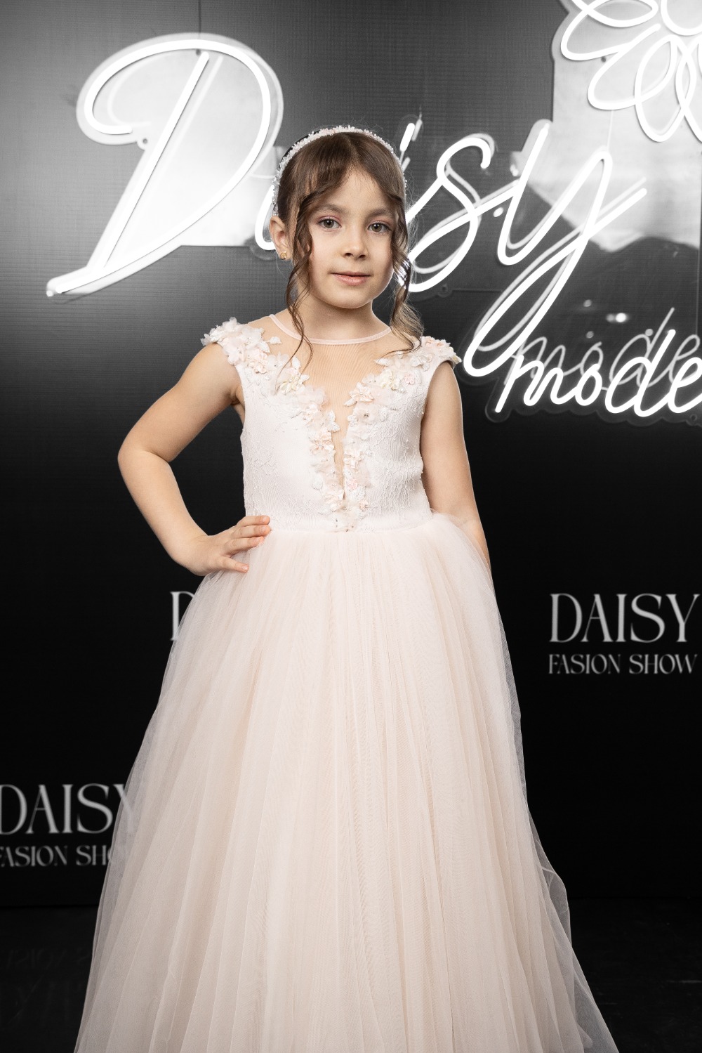 DAISY FASHION SHOW-383